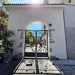 Magolfa Apartment - Loft Con Giardino Ai Navigli