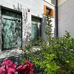 Magolfa Apartment - Loft Con Giardino Ai Navigli
